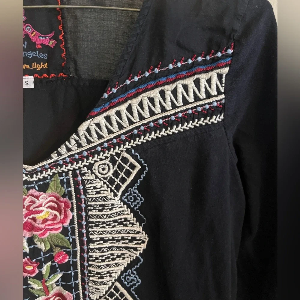 Johnny Was JW Los Angeles Embroidered Tunic Top, Small, Black